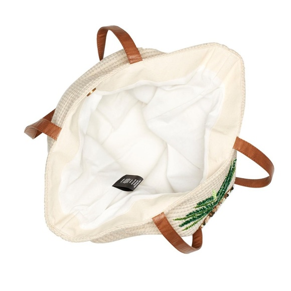 Embellished Pineapple Woven Tote Bag - Picture 4 of 4